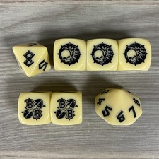 7 Dés Games Workshop Thème