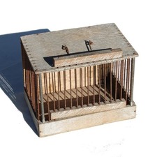Ancienne petite cage à