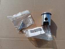 piston segments axe clips