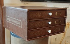 Ancien Petit Meuble De