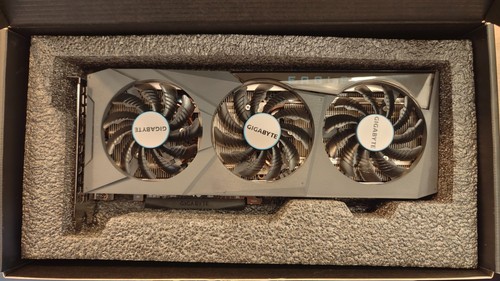 Gigabyte radeon 6700 xt - rx,
