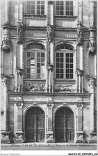 ADOP3-37-0252 - AZAY-LE-RIDEAU - main facade door