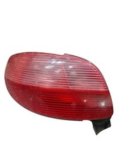 Feu arriere principal gauche