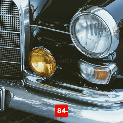 Mercedes w110 ponton - 2x, phares