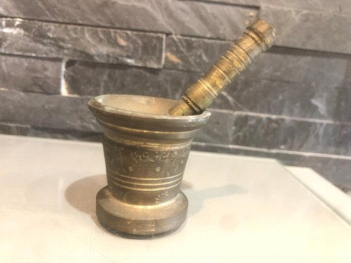 Mortier pilon ancien - pilon,