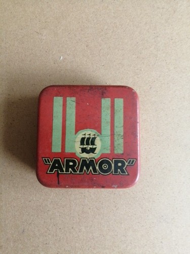 Ancienne boite tole armor - en,