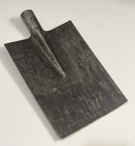 Outil ancien beche forgé - outil,