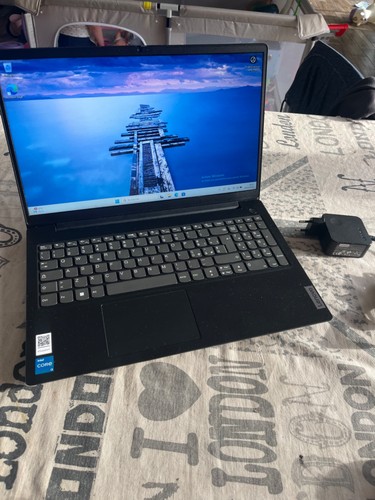 Portable lenovo v15 - (51),