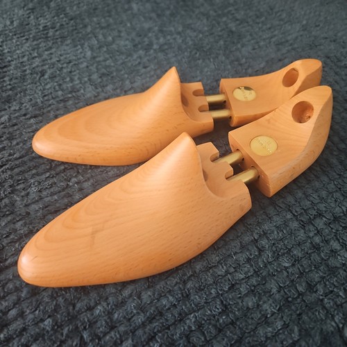 Embauchoirs john lobb - embauchoirs, taille