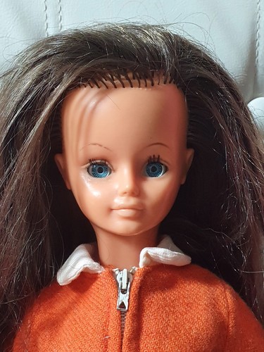 Poupée cathie bella tenue - en,