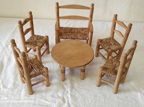 Mobilier bois pour poupée - en,