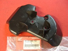 Garde boue intérieur avant de