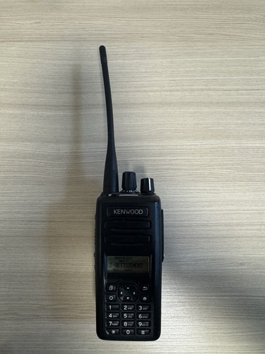 Kenwood 3320e radio - ,