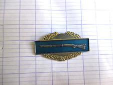 pin's  TROPHEE  carabine