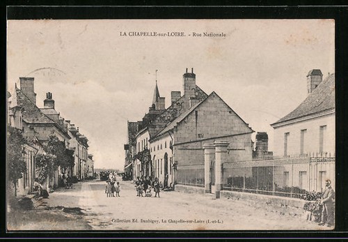Cpa chapelle sur loire rue - cpa, la