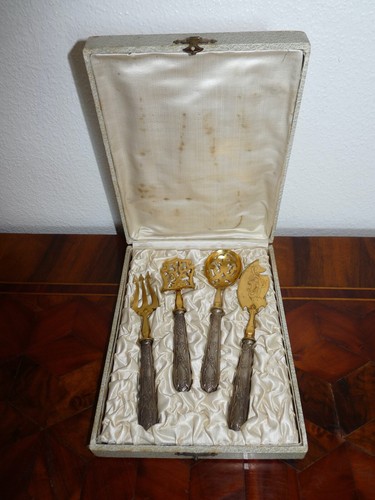 Couverts service dessert - service,