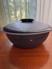 TUPPERWARE 3 PC MICROWAVE HEAT N SERVE BOWL SET DARK BLUE INSULATED 4946A-4