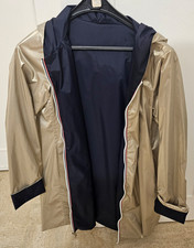 A vendre imperméable réversible doré et bleu marine Taille unique