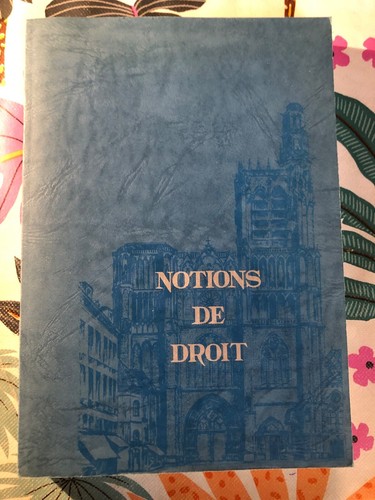 Livre notion droit - livre,