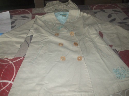 Joli trench fille - brodé, à
