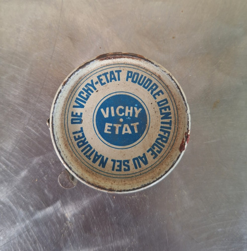 Vichy etat ancienne boîte - etat,