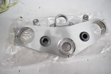 Té superieur de fourche