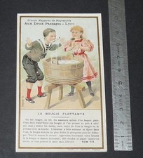 CHROMO 1895-1910 AUX 2 PASSAGES LYON TOM TIT ARTHUR GOOD LA BOUGIE FLOTTANTE