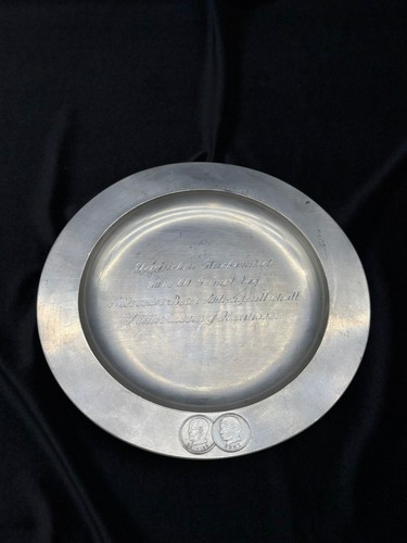 Assiette étain avec - assiette,
