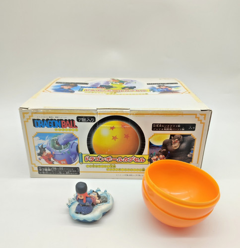 Lot figurine dragon - ball, boite