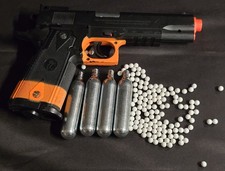  Airsoft Pistol CO² Colt 1911 By Soft Air  USA w/4 CO² carts Biodegradable Ammo