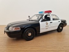 1/18 FORD CROWN VICTORIA POLICE INTERCEPTOR " DRIVE " - 2001 - GREENLIGHT 13610