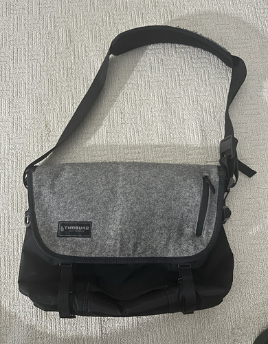 Timbuk2 gray black messenger - timbuk2,