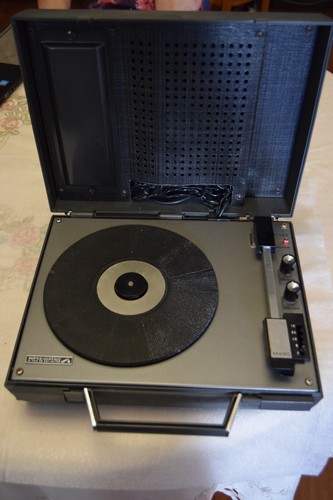 Tourne disque pathé marconi - tourne,