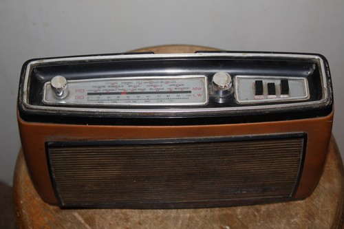 Ancien poste radio - , portable