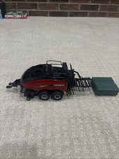 ERTL 1/32 Case IH LB434 Large Square Baler  NO BOX 2 Bales