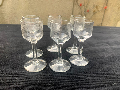 Anciens verres liqueur - verres, en