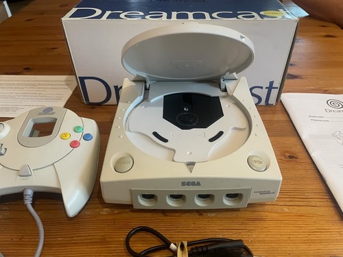 Sega dreamcast console - sega,
