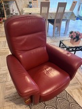 Salon cuir bordeaux ,un