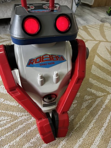 Robot robby chau hare années - hare,