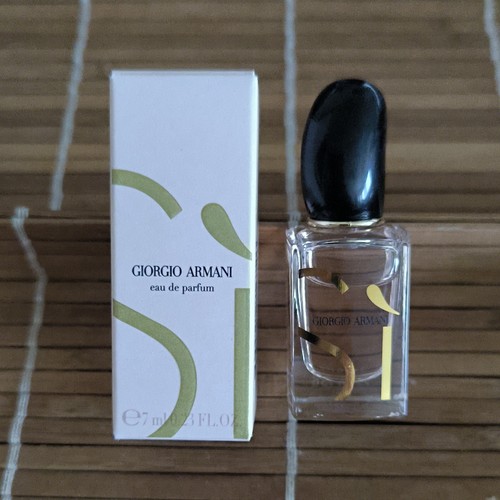 Giorgio armani sì eau - giorgio,