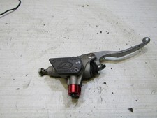 maitre cylindre de frein avant