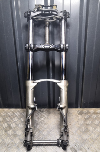 Fourche complète tube