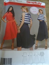 7915 PATRON SIMPLICITY  6 CREATIONS JUPE BRASSIERE  ESPRIT DE MER 34 AU 50