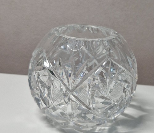 Petit vase boule cristal - en,