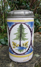 CHOPE EN FAÏENCE ET ÉTAIN -