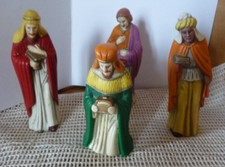 4 ANCIENS SANTONS DE CRECHE