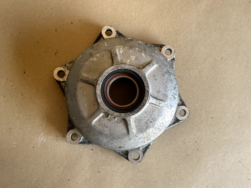 Porte couronne arrière honda - arrière,