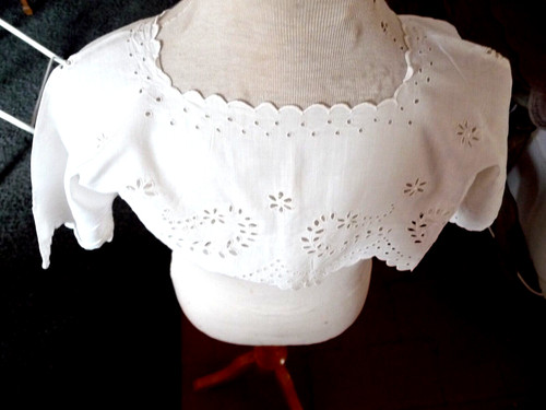 Linge ancien top - top, brassiere