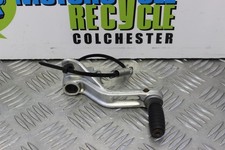 Pédale de frein arrière