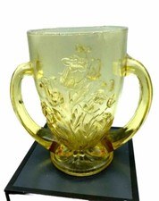 VASE VERLYS  modèle  " LES CAMPANULES "  